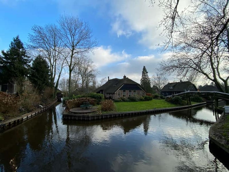 Amsterdam: Giethoorn, Afsluitdijk and Zaanse Schans Day Trip - What you’re really paying for: value of the $152 price