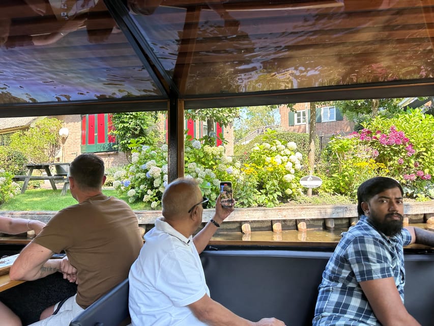 Amsterdam: Giethoorn Day Trip, with several guided options - Giethoorn free time: how to use the walking window well