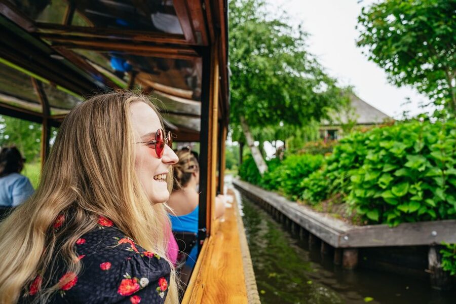 Amsterdam: Giethoorn, Volendam, and Zaanse Schans Tour - Key Stops That Make This Tour Worth Your Time