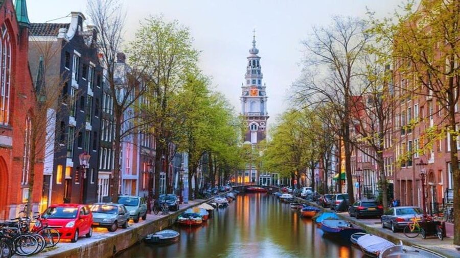 Amsterdam: Guided Anne Frank Small-Group Walking Tour - Where to meet (and how to avoid wandering)