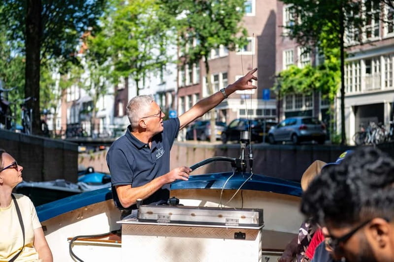 Amsterdam: Guided City Highlights Open Boat Canal Cruise - Getting to Stadhouderskade 501 and spotting the dock fast
