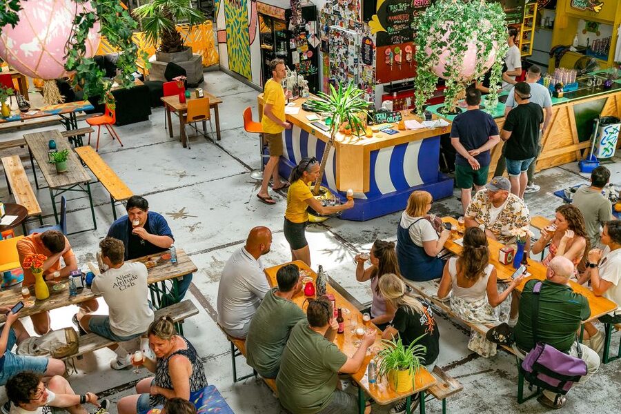 Amsterdam: Guided Craft Beer Brewery Bus Tour with Tastings - Your Exact Game Plan: Overhoeksplein to Three Breweries