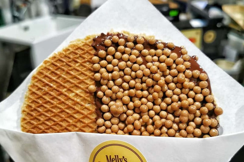 Amsterdam: Guided Food Tour with Tastings - Sweet Break Time: Stroopwafel and Apple Tart