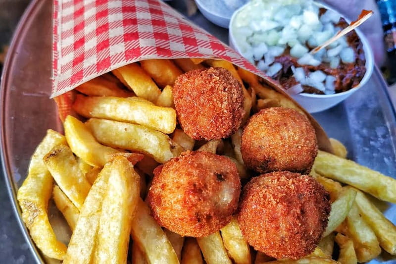 Amsterdam: Guided Food Tour with Tastings - Guides Who Make the City Click: Margot, Melanie, Ahmad, and More