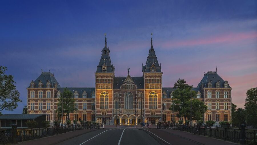 Amsterdam: Guided Rijksmuseum Tour - Beyond paintings: ceramics, maritime history, prints, and more