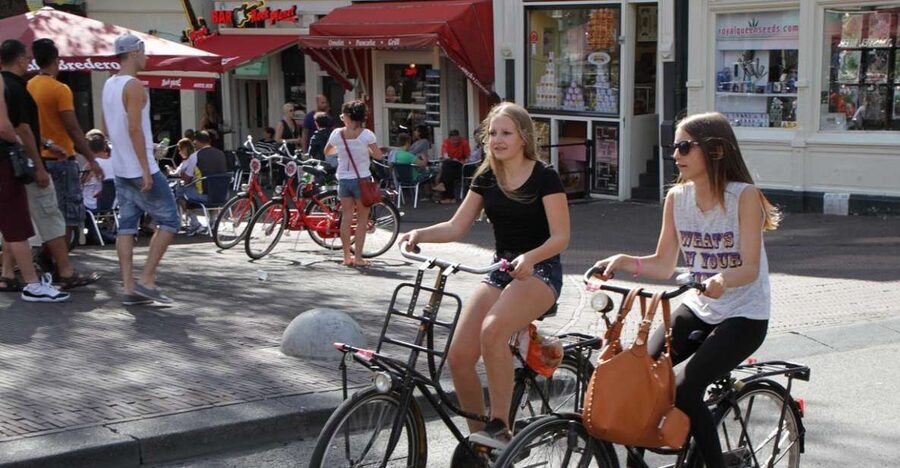 Amsterdam: Guided Sightseeing Bike Tour - Why This Bike Tour Works So Well for First-Time Amsterdam