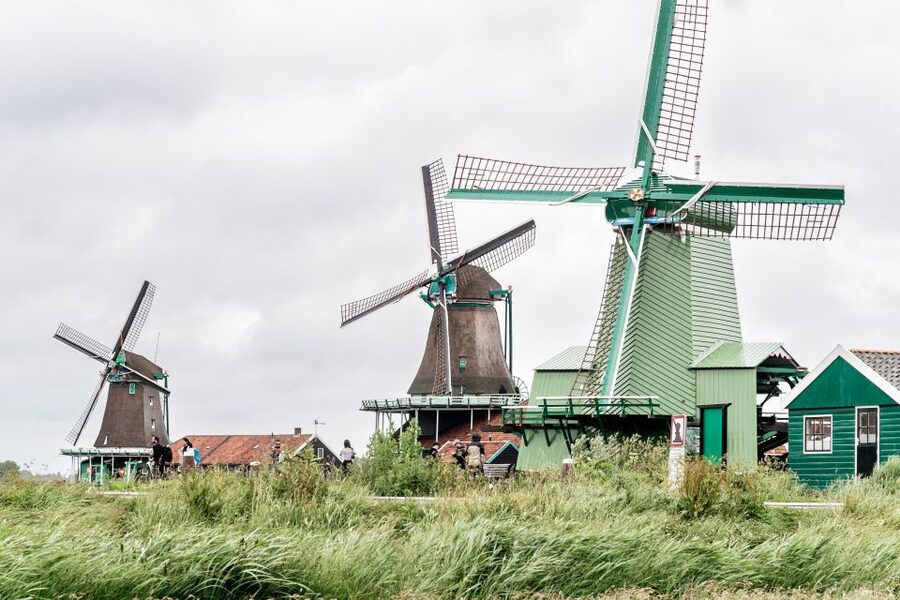 Amsterdam: Guided Zaanse Schans, Windmills & Cheese Tour - Optional Amsterdam Canal Cruise voucher: a smart add-on if you want a second half