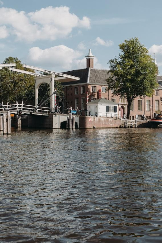 Amsterdam: H'ART Museum Entry Ticket - Quick highlights you’ll notice right away
