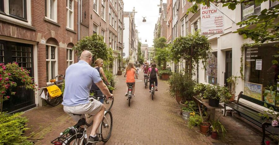 Amsterdam: Hidden Gems & Highlights Guided Bike Tour - A bike tour that works on a tight Amsterdam schedule