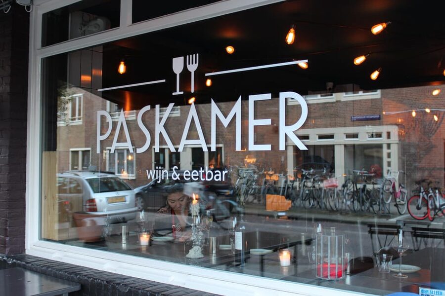 Amsterdam: High Wine at wine bar Paskamer, 3-rounds - Round two: building contrast (and confidence)