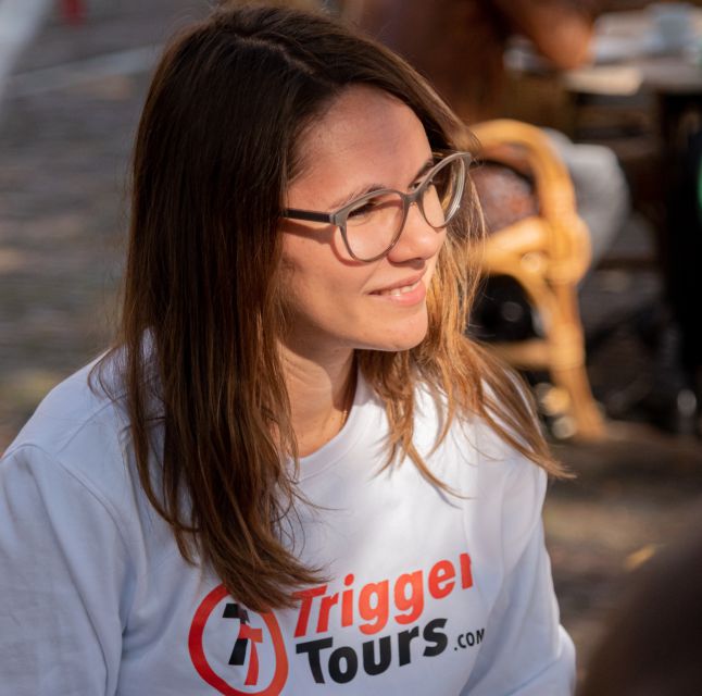 Amsterdam: Highlights & History Walking Tour - The guiding style is the real differentiator (Robin, Aaron, Arie, and friends)