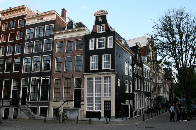 Amsterdam Highlights Walking Tour: Small Group Experience - Kalverstraat Shopping Street and the Jordaan Feel (Optional Detours)