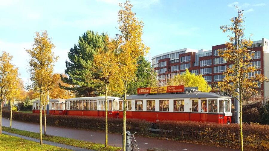 Amsterdam: Historic Tram Ride on Heritage Line to Amstelveen - Onboard Experience: Ticket Punching, Whistle, and Bell