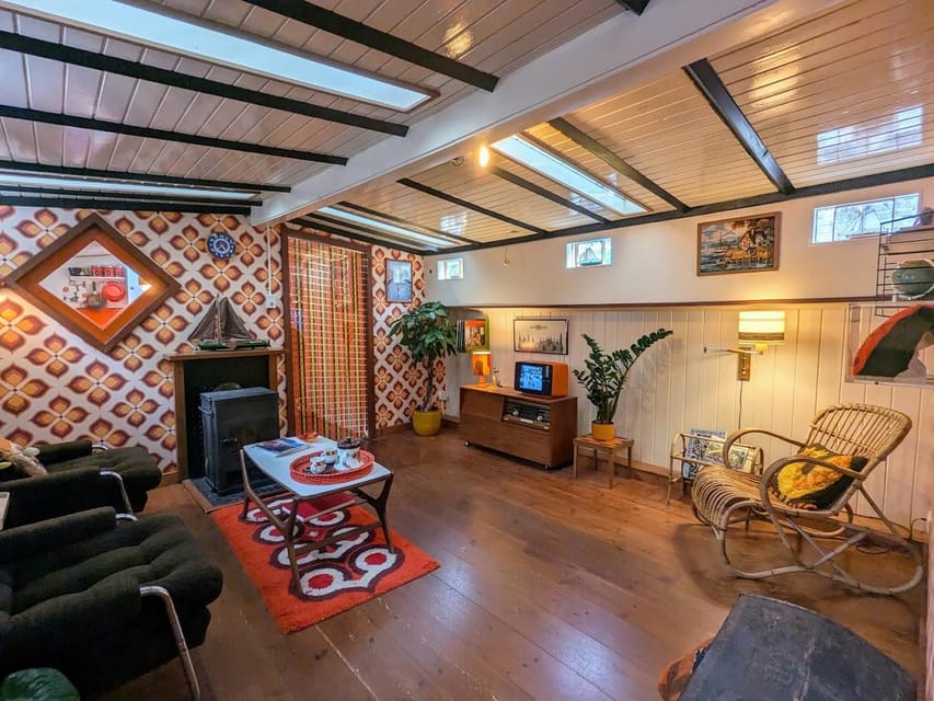 Amsterdam: Houseboat Museum Entry Ticket - Inside the 1970s interior: why the colors and layout feel real