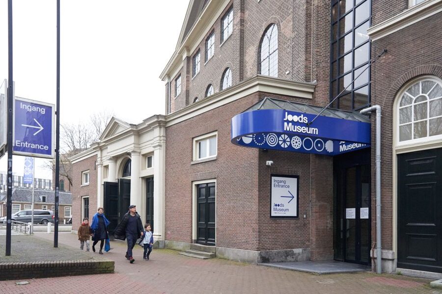 Amsterdam: Jewish Museum Entrance Tickets - Practical stuff that saves time: meeting point, limits, and what to bring