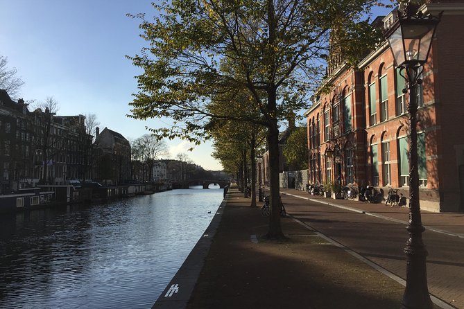 Amsterdam Jewish Quarter Private Tour - Stop 3: Verzetsmuseum Amsterdam for WWII resistance