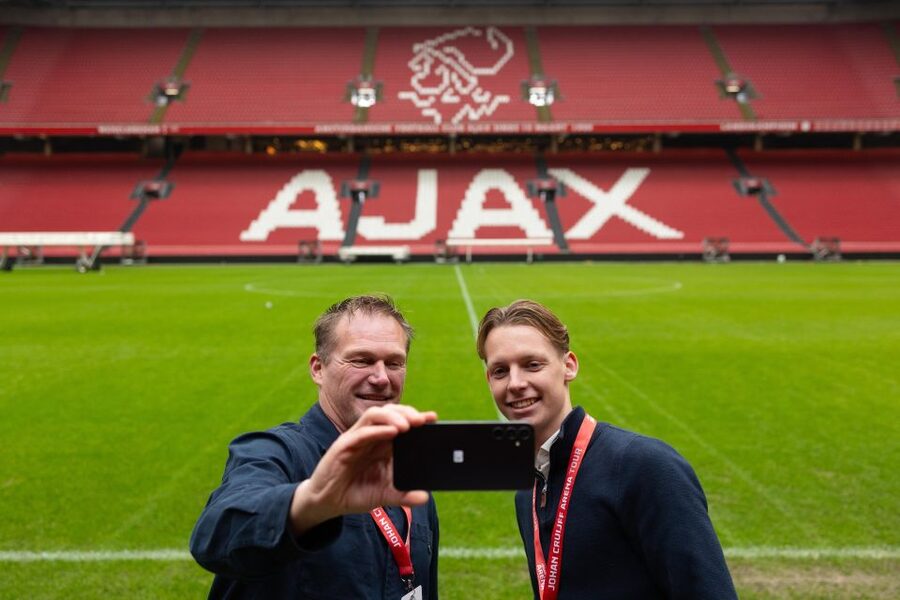 Amsterdam: Johan Cruijff ArenA Tour with Optional Guide - Ajax’s Official Dressing Room: Where the Team Spirit Is Explained