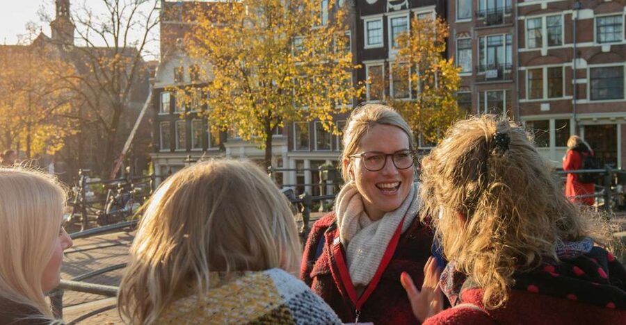 Amsterdam: Jordaan District Tour with a German guide - Anne Frank on the route: more than a photo stop