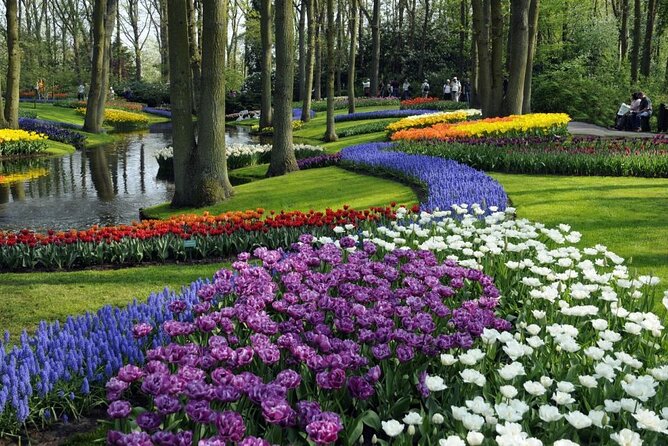 Amsterdam: Keukenhof Entry & Shuttle Bus with Flexible Return - Keukenhof Gardens Entry: Up to 7 Million Bulbs and Time on Your Own