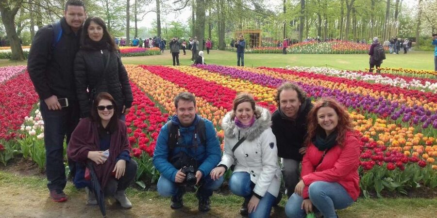 Amsterdam: Keukenhof Gardens Guided Tour Spanish and English - Key Things You’ll Notice on This Keukenhof Guided Tour