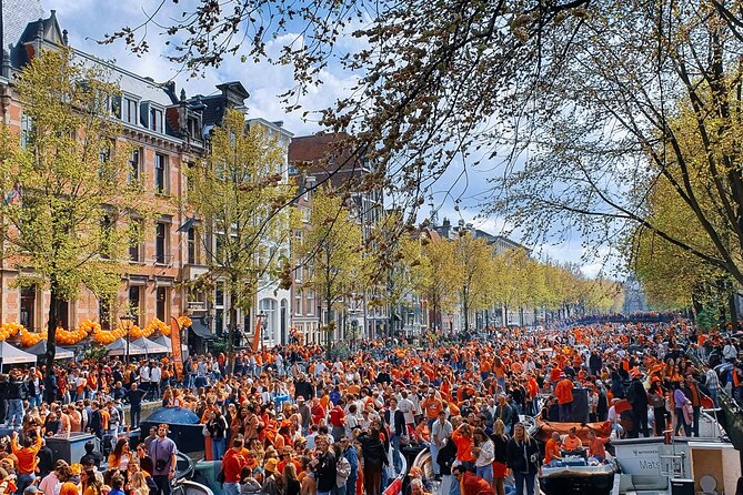 Amsterdam King’s Day Boat Party with Unlimited Drinks 2026 - The weather factor: why it’s not just a cruise detail