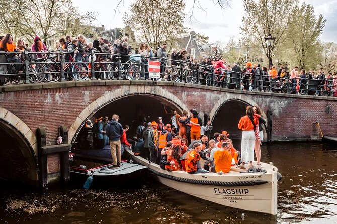 Amsterdam King’s Day Boat Party with Unlimited Drinks 2026 - Piet Heinkade meetup: getting on board without wasting time