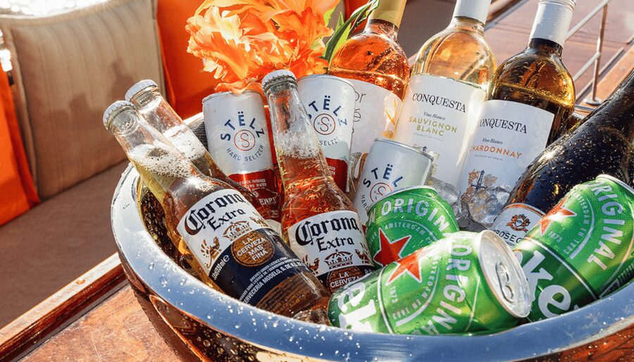 Amsterdam: King's Day Party Cruise with Open Bar & Music - Orange is the dress code (and it’s not just for show)