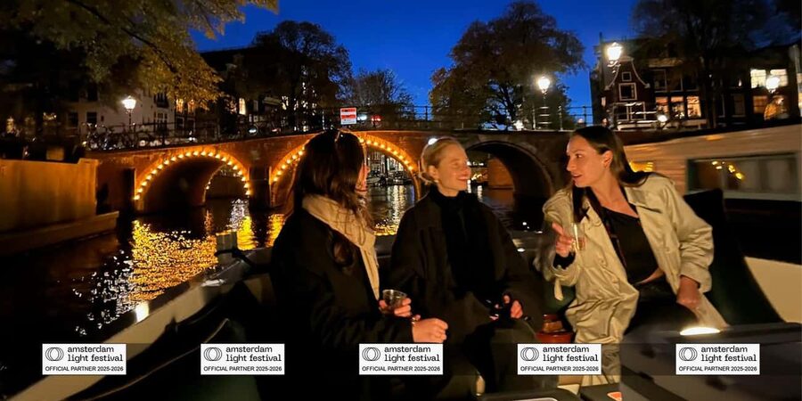 Amsterdam: Light Festival Boat+Unlimit.Drinks & Snack Option - Price and Value: Why $35 Can Make Sense for a Night Tour