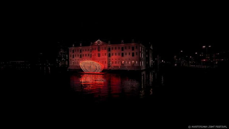 Amsterdam: Light Festival Boat+Unlimit.Drinks & Snack Option - What to Watch For on a Half-Covered Winter Cruise