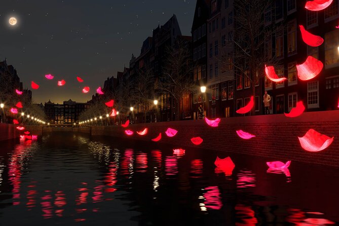 Amsterdam Light Festival: Canal Cruise + Bite & Unlimited Drinks - Where to Meet: Prins Hendrikkade 33A and timing that actually matters