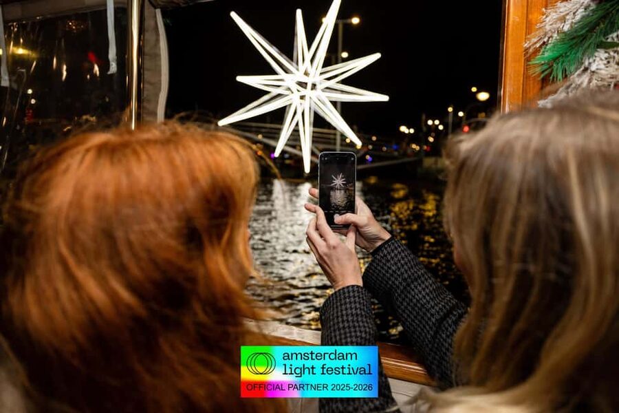 Amsterdam: Light Festival Heated Cruise + Unl Drinks & Snack - A quick checklist before you go