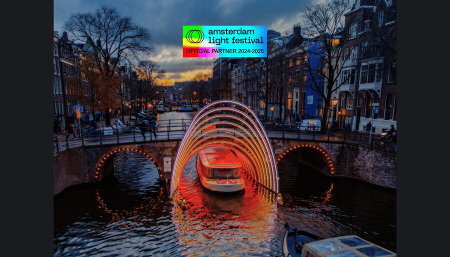 Amsterdam: Light Festival Heated Cruise w/ Drinks & Snacks - Photos Through Shutters: The Viewing Reality