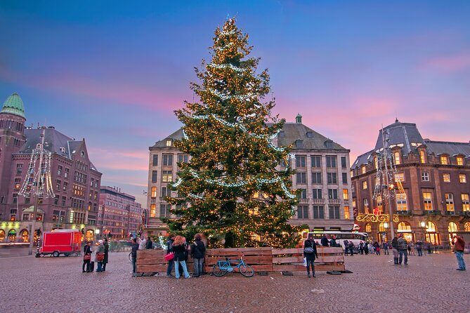 Amsterdam Light Festival Winter Walk with Stroopwafel Workshop - How the 2-Hour Format Really Works for Your Time