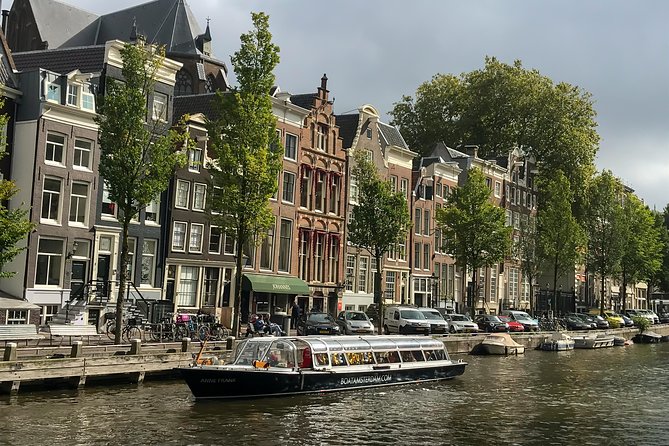 Amsterdam Live Guided Sightseeing Canal Cruise - Live English Narration: Why It Beats Pressing Play