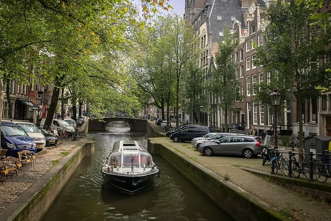 Amsterdam Live Guided Sightseeing Canal Cruise - Who Should Book This Cruise (and Who Might Skip It)