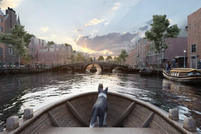 Amsterdam: Luxury Canal Cruise with Historic VR Experience - Photos and landmark angles you won’t get walking