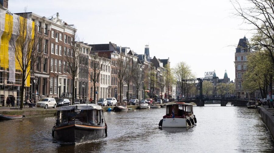 Amsterdam: Luxury Private Boat Tour - Your Own Skipper-Guide and the Comfort of a Personalized Pace