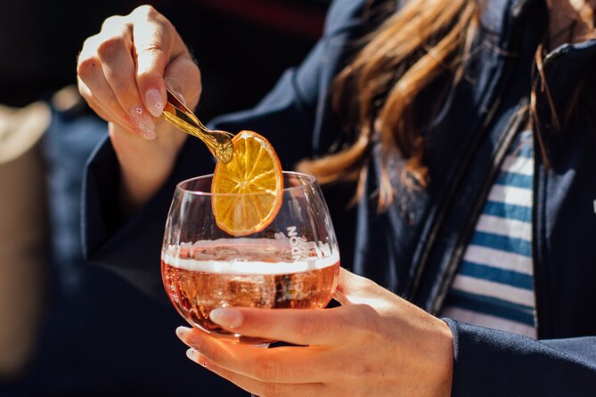 Amsterdam: Luxury Saloon Boat Cruise with Cocktails & Waffle - It’s an easy fit for some plans, and a poor fit for others