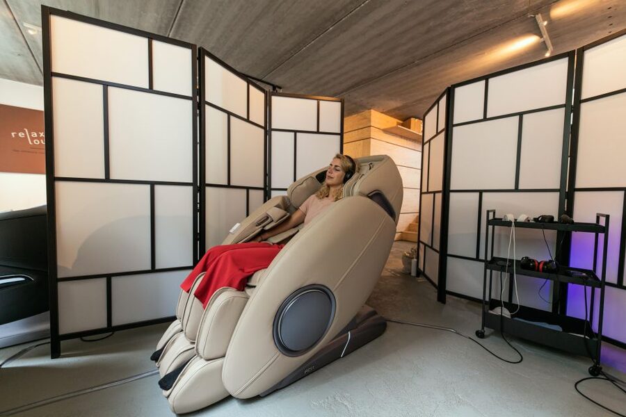 Amsterdam: Massage Session - The 8D audio and relaxation headset effect