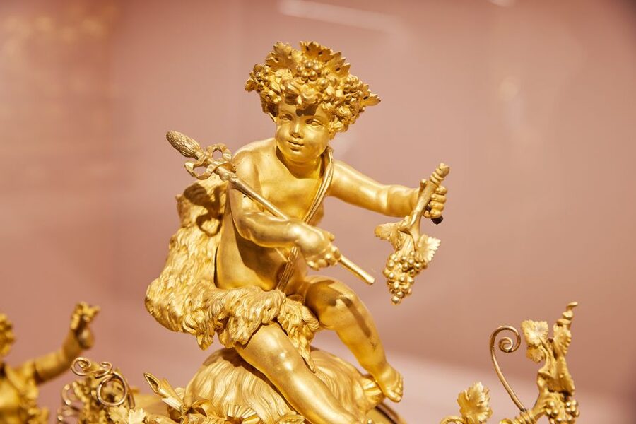 Amsterdam: Once Upon a Time Clock Exhibition Ticket - The Exhibit Experience: Fairy-Tale Themes and Clock Detail