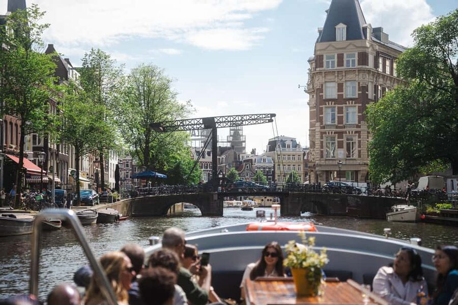 Amsterdam: Open Boat Canal Cruise (with Free Spritz Option) - Practical tips before you step aboard