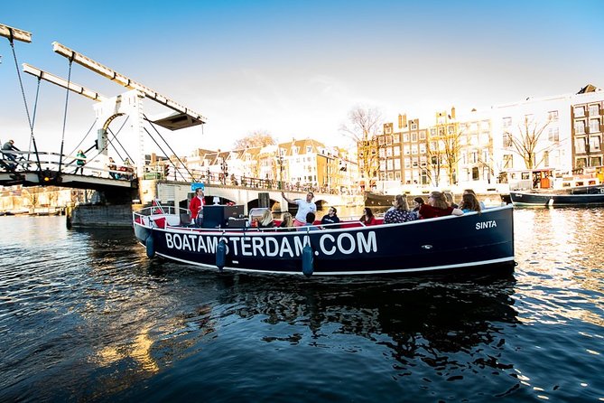 Amsterdam Open Boat Cruise with Live Guide and Two Drinks - The cruise route in order: from the Hermitage area to the canal ring