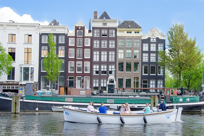 Amsterdam Open Boat Sightseeing Canal Cruise - Why this open-boat canal cruise is such a smart first taste of Amsterdam
