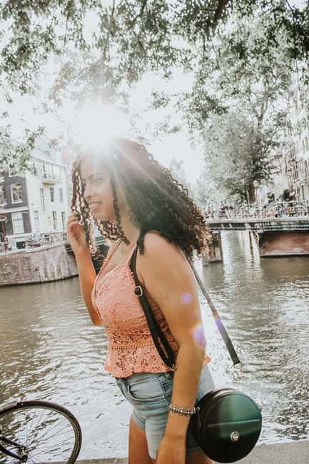 Amsterdam: Particular Photo Session - What You Actually Receive: Edited Photos in an Online Gallery