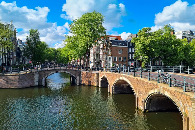 Amsterdam Pedicab City Tour (2 hours) - Who should book this Amsterdam Pedicab City Tour?