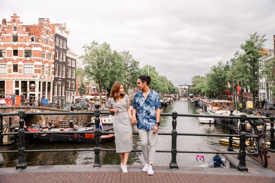 Amsterdam: Personal Travel & Vacation Photographer - How the Amsterdam Photo Shoot Works (Meet, Walk, Create)