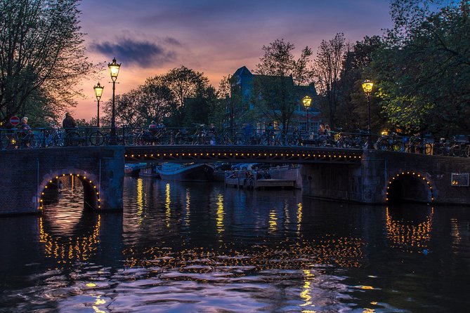 Amsterdam Photography Masterclass - Private Photography Lesson - Daytime or evening: how timing changes your shots
