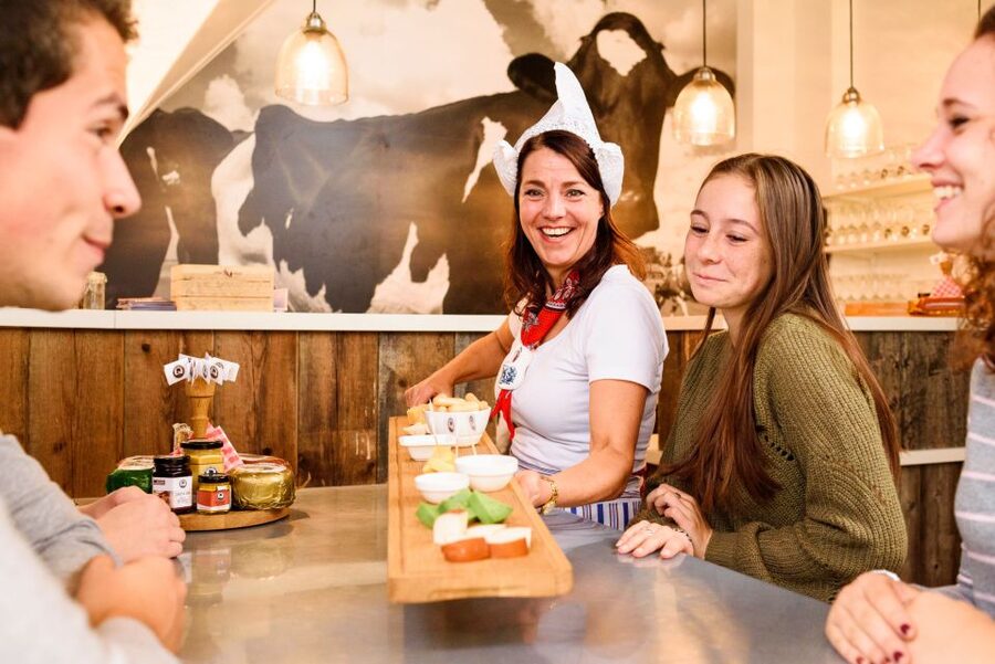 Amsterdam: Premium Henri Willig Cheese Tasting Experience - Getting the Most Out of Your Hour