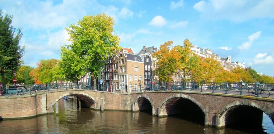 Amsterdam: Private Anne Frank and Jewish Quarter Tour - Arriving at the Anne Frank House: what you’ll do next