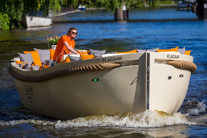 Amsterdam Private BBQ and Drinks Cruise With Onboard Chef - Who should book this cruise (and who should not)
